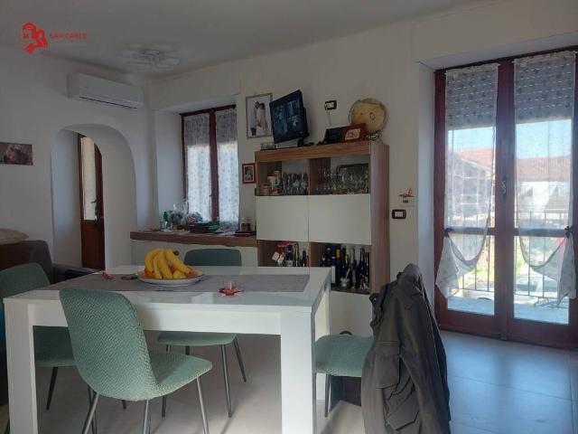 4-room flat in Via Bianco di Barbania 39, Caselle Torinese - Photo 1