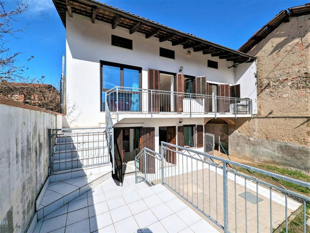 Casa indipendente in vendita a Cossano Canavese