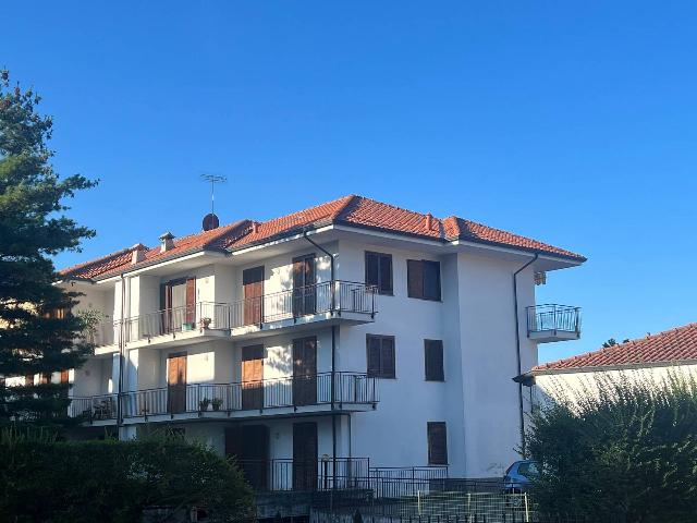 4-room flat in Viale Guglielmo Marconi 60/2, Romano Canavese - Photo 1