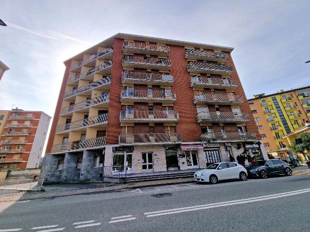 Vierzimmerwohnung in Via Castellamonte 31, Banchette - Foto 1