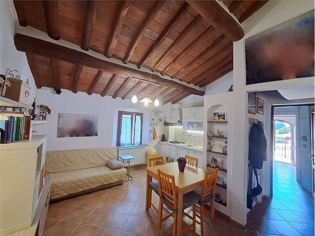 2-room flat in Via Nardini, Montelupo Fiorentino - Photo 1