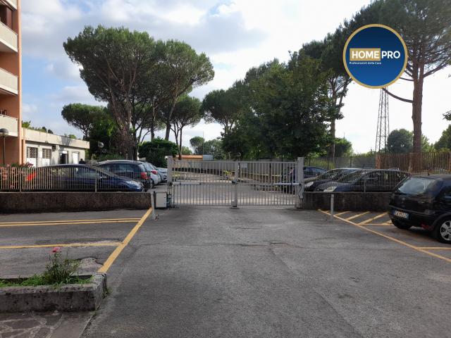 Car parking slot in {3}, Via Pollenza - Photo 1