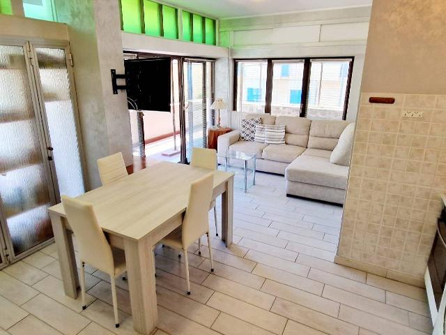 Zweizimmerwohnung in Via Amilcare Ponchielli 25, Albissola Marina - Foto 1