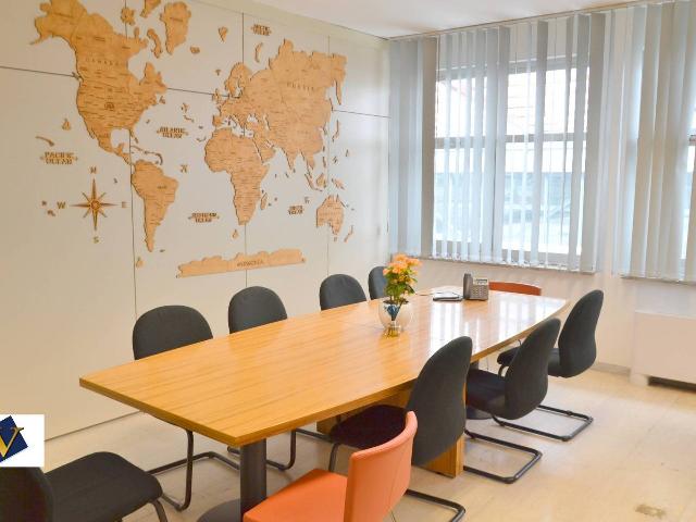 Shared office in {3}, Corso Orbassano 402/14 - Photo 1