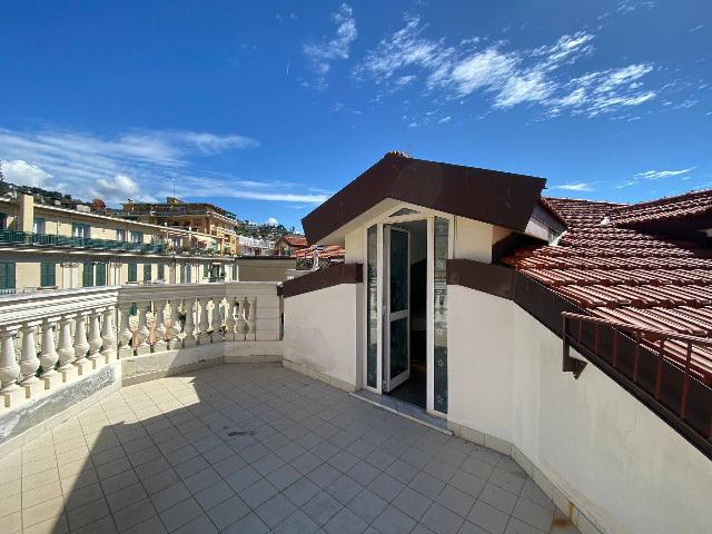 Penthouse in {3}, Piazza Cristoforo Colombo - Foto 1