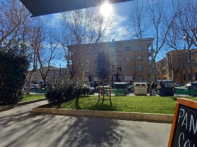 Geschäft in Viale Giuseppe Mazzini, Latina - Foto 1