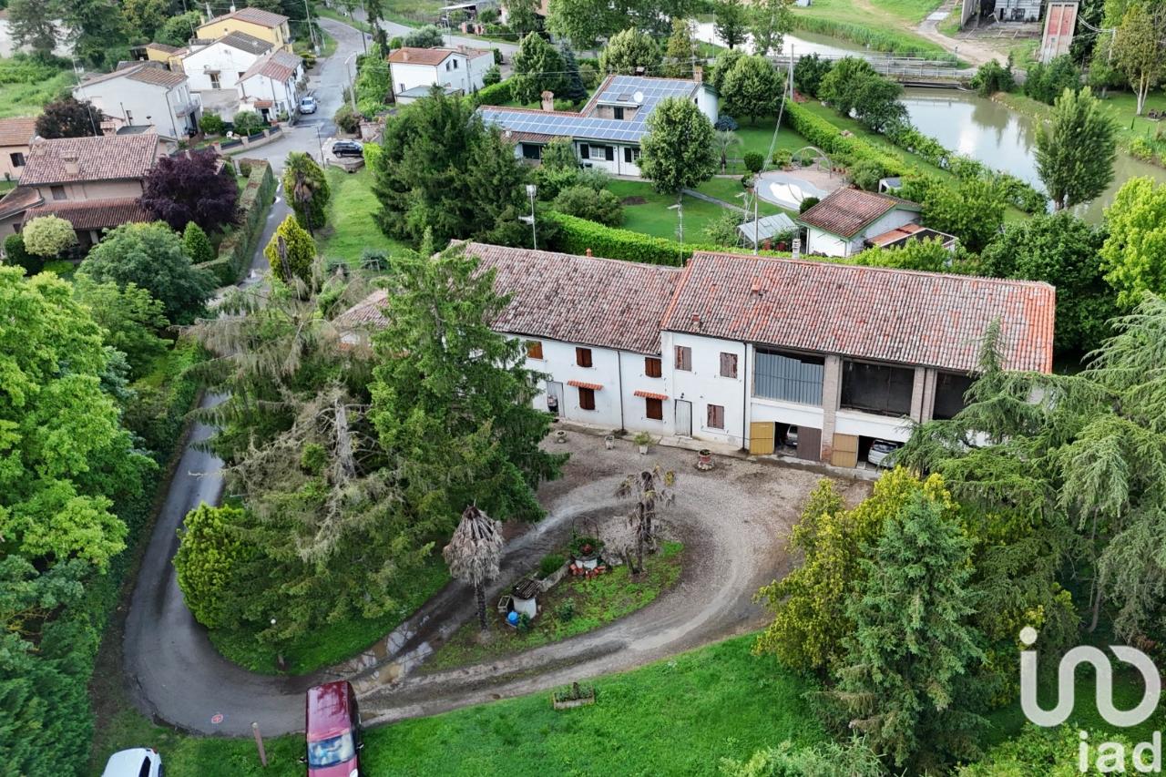 Villa a schiera in vendita a Ostellato