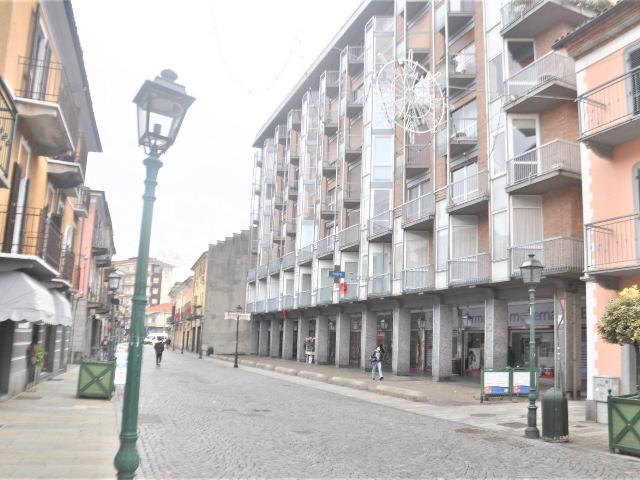 Apartament in Via Torino, Chivasso - Photo 1