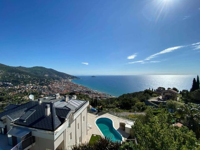 Villa in Via Luigi Borri 116/a, Alassio - Foto 1