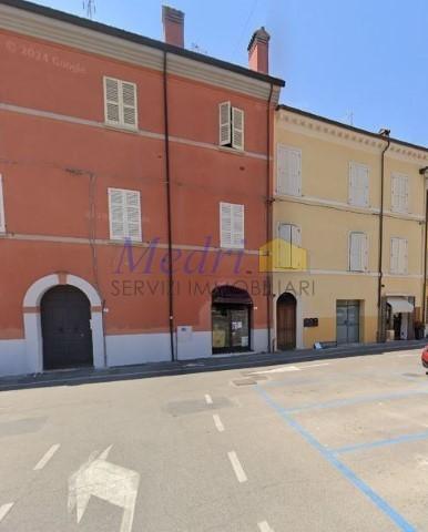 Palazzina commerciale in , Cesena, {3} - Foto 2