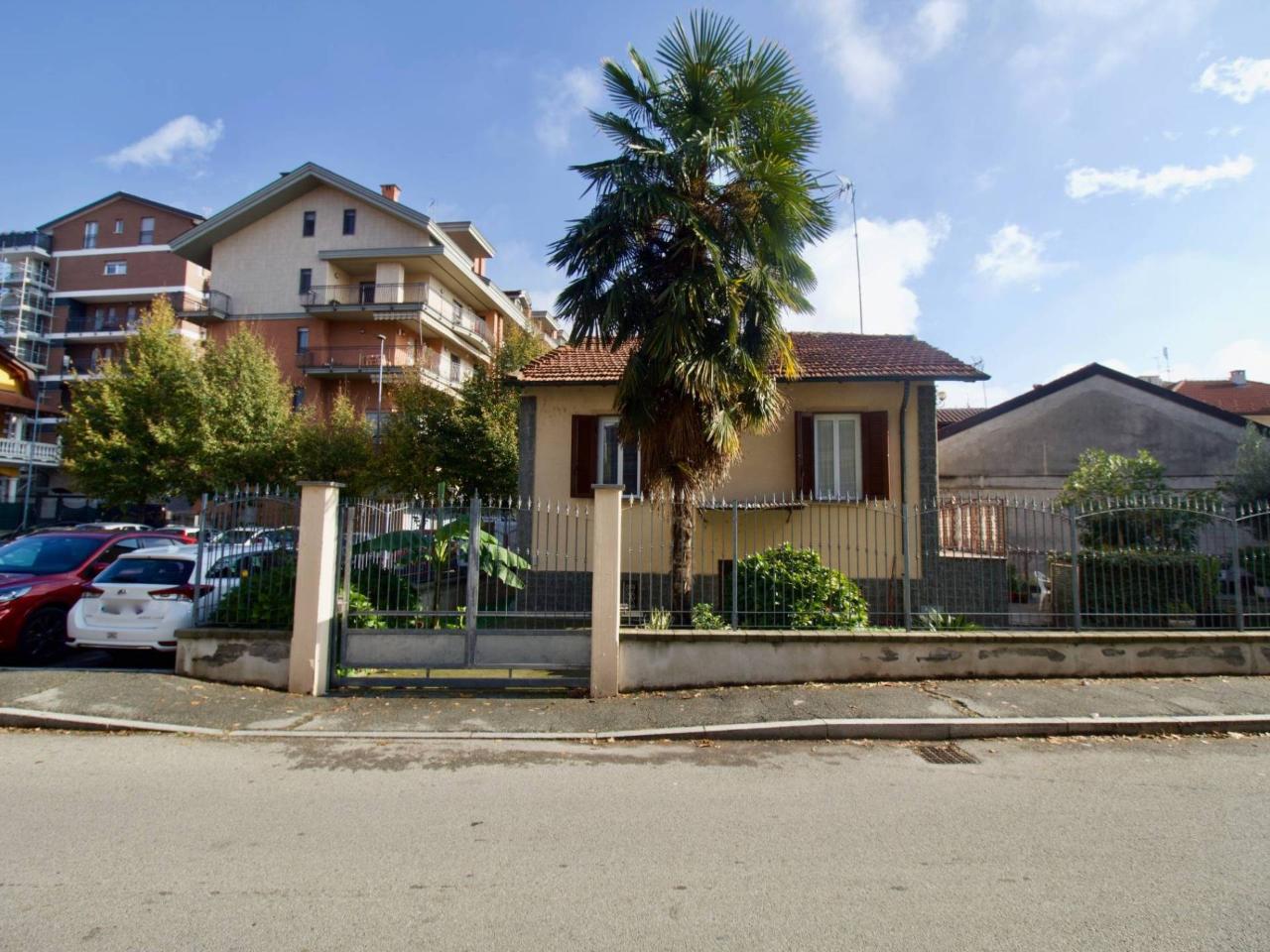 Villa in vendita a Nichelino