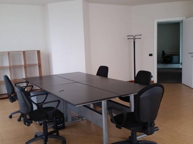 Shared office in Corso Svizzera  185, Torino - Photo 1