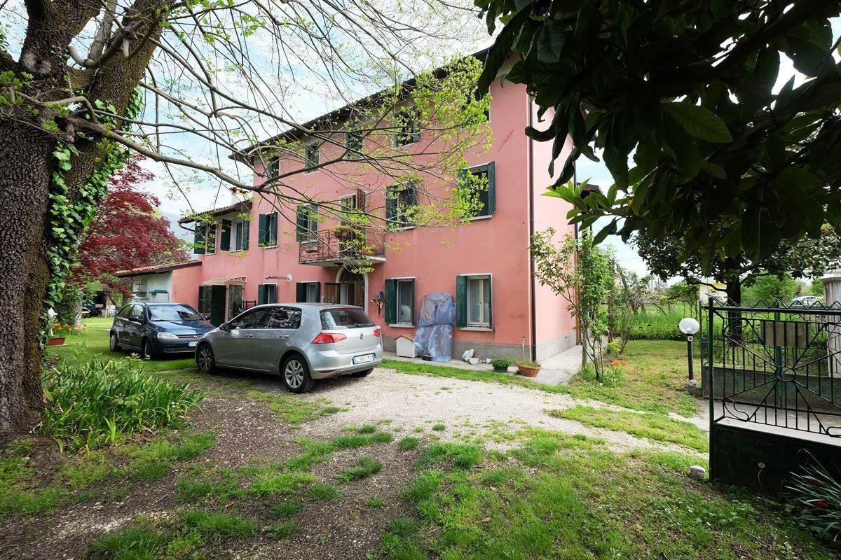 Casa indipendente in vendita a Polcenigo