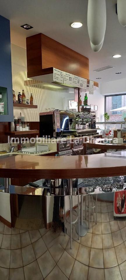 Bar - Tavola calda/fredda in , Imola, {3} - Foto 1
