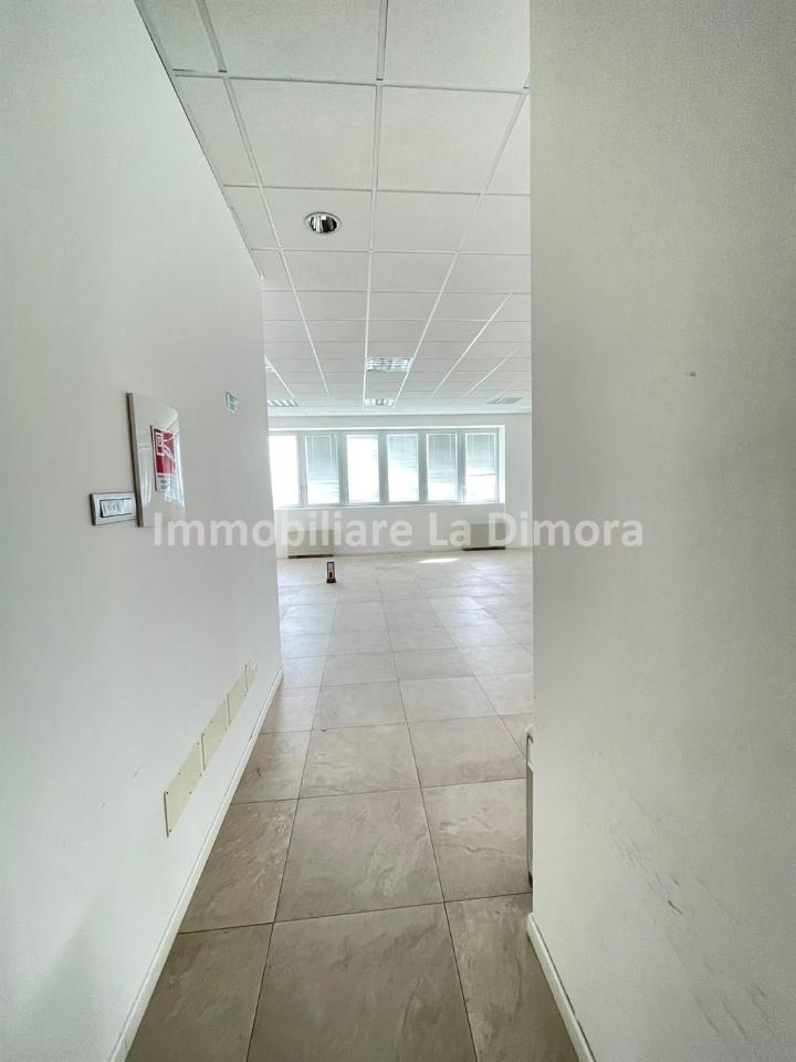 Ufficio in Via Lambertini 6, Imola, {3} - Foto 2