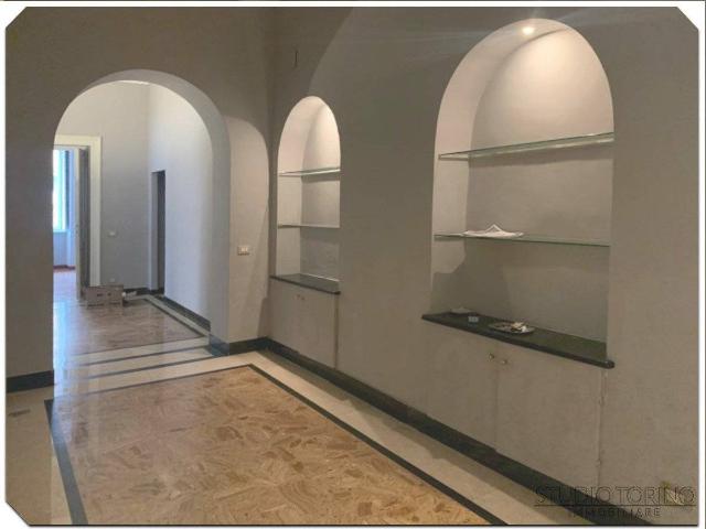 Apartament in {3}, Via Valeggio 26 - Photo 1