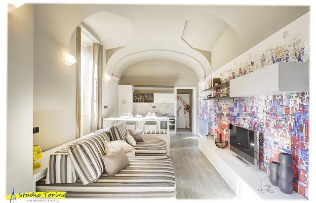 One-room flat in Via delle Orfane 20, Torino - Photo 1