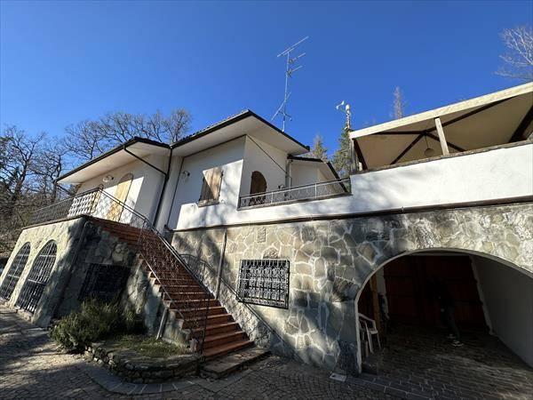 Villa in Via Amola 23, Monte San Pietro - Foto 1