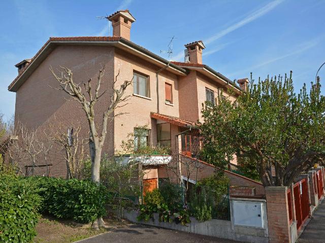 Villa a schiera, Castenaso - Foto 1