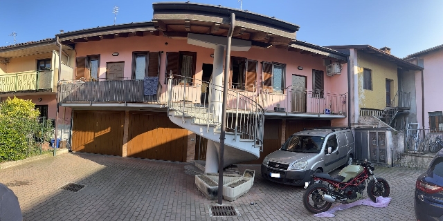 Zweizimmerwohnung in Via G. d'Annunzio, Arsago Seprio - Foto 1