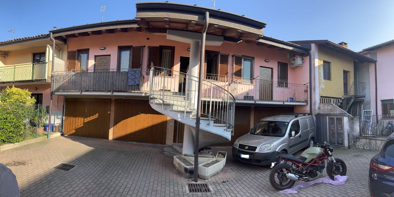 Appartamento in vendita a Arsago Seprio