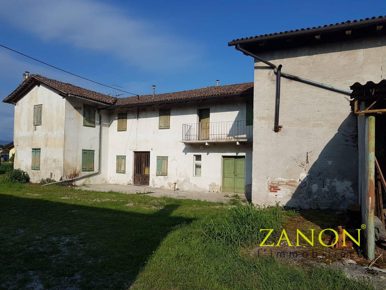 Palazzo in vendita a Savogna D'Isonzo