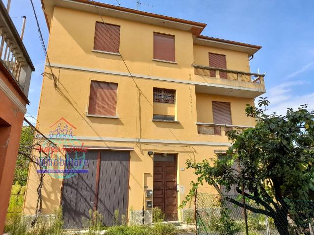 Villa in Via Massarenti 15, San Giovanni in Persiceto - Foto 1