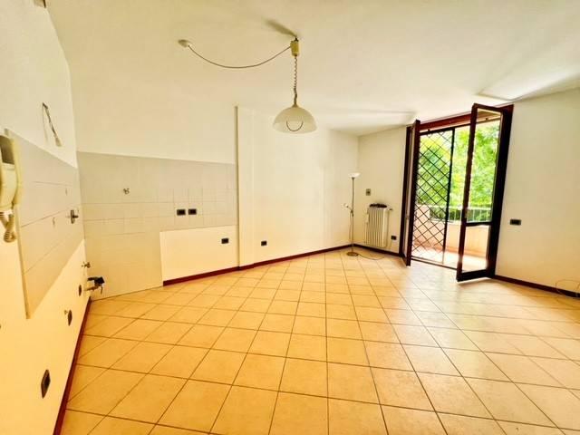 3-room flat in Via F. Badini, Granarolo dell'Emilia - Photo 1