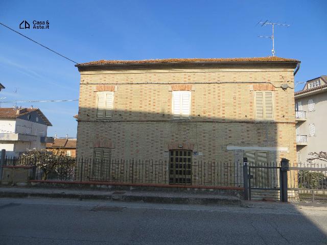 Casa indipendente in Via Valle, Monte San Giusto - Foto 1