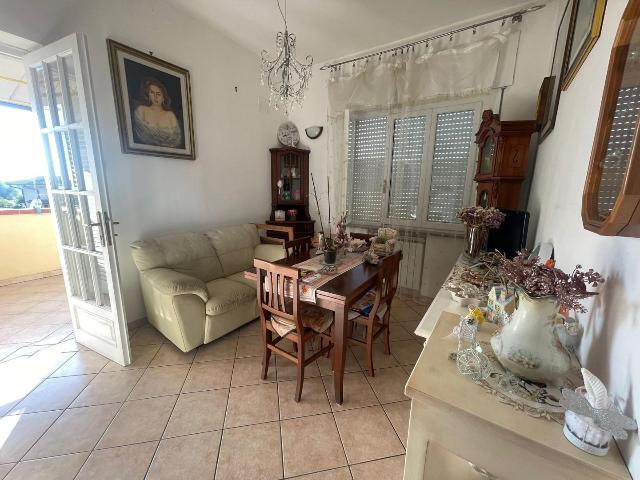 3-room flat, Massarosa - Photo 1