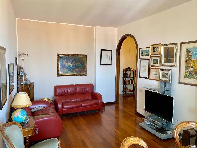 main gallery real estate image