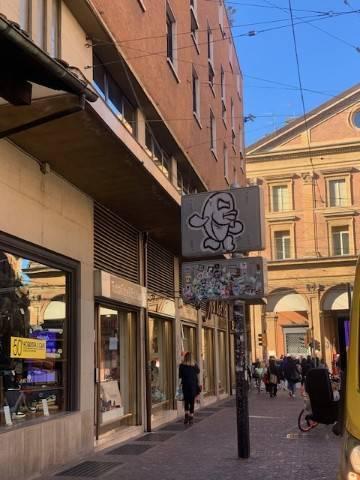 Negozio in affitto a Bologna