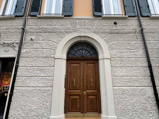 3-room flat in Via Castiglione, Bologna - Photo 1