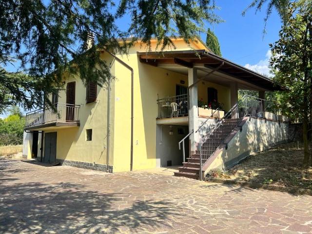 Villa in Via Atleti Azzurri d'Italia, Imola - Foto 1