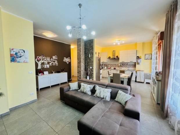 4-room flat in Via Berzantina, Alto Reno Terme - Photo 1