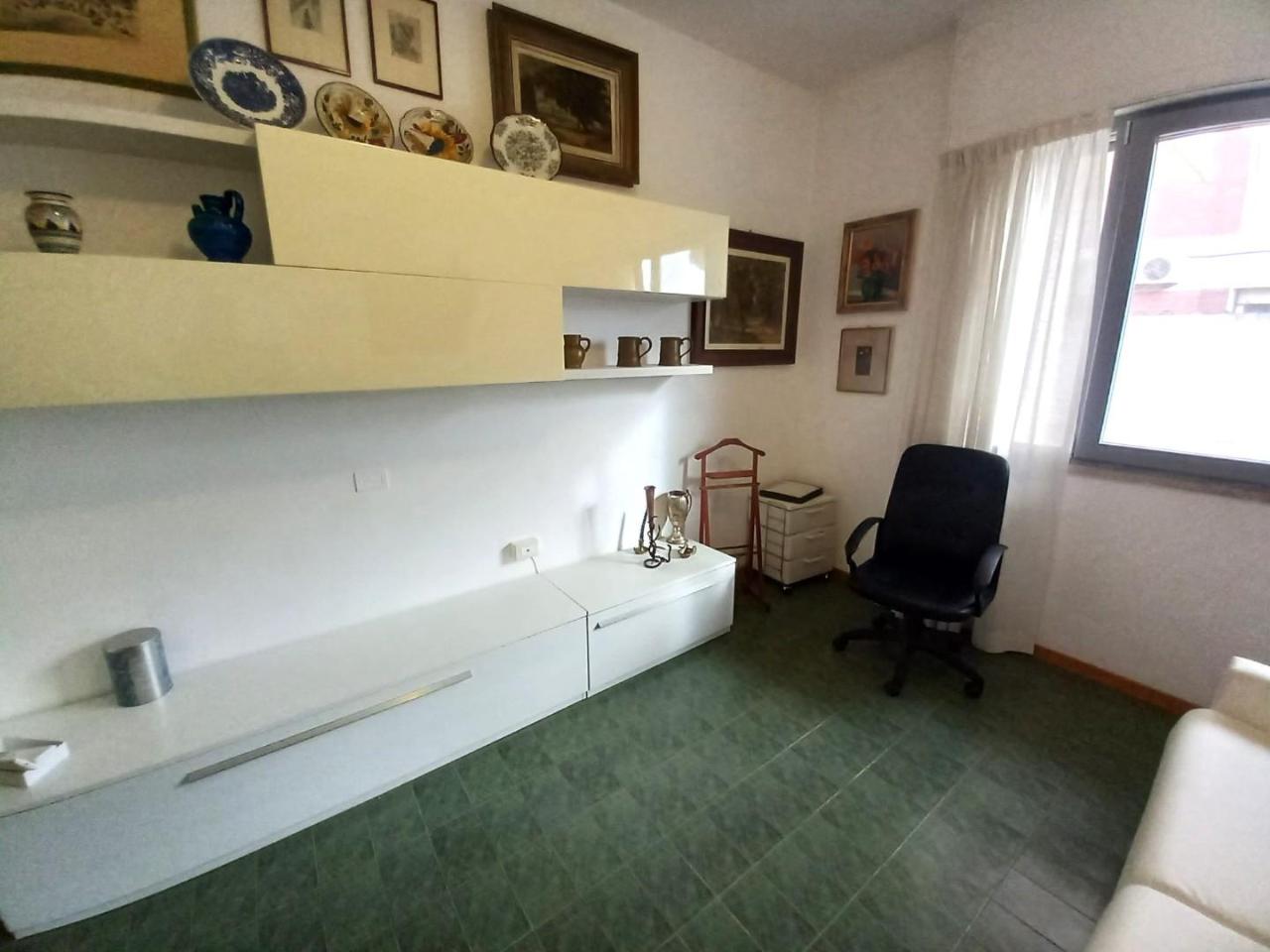 Ufficio in , Viareggio, {3} - Foto 2