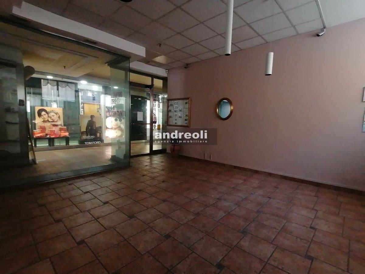 Negozio in , Jesi, {3} - Foto 1