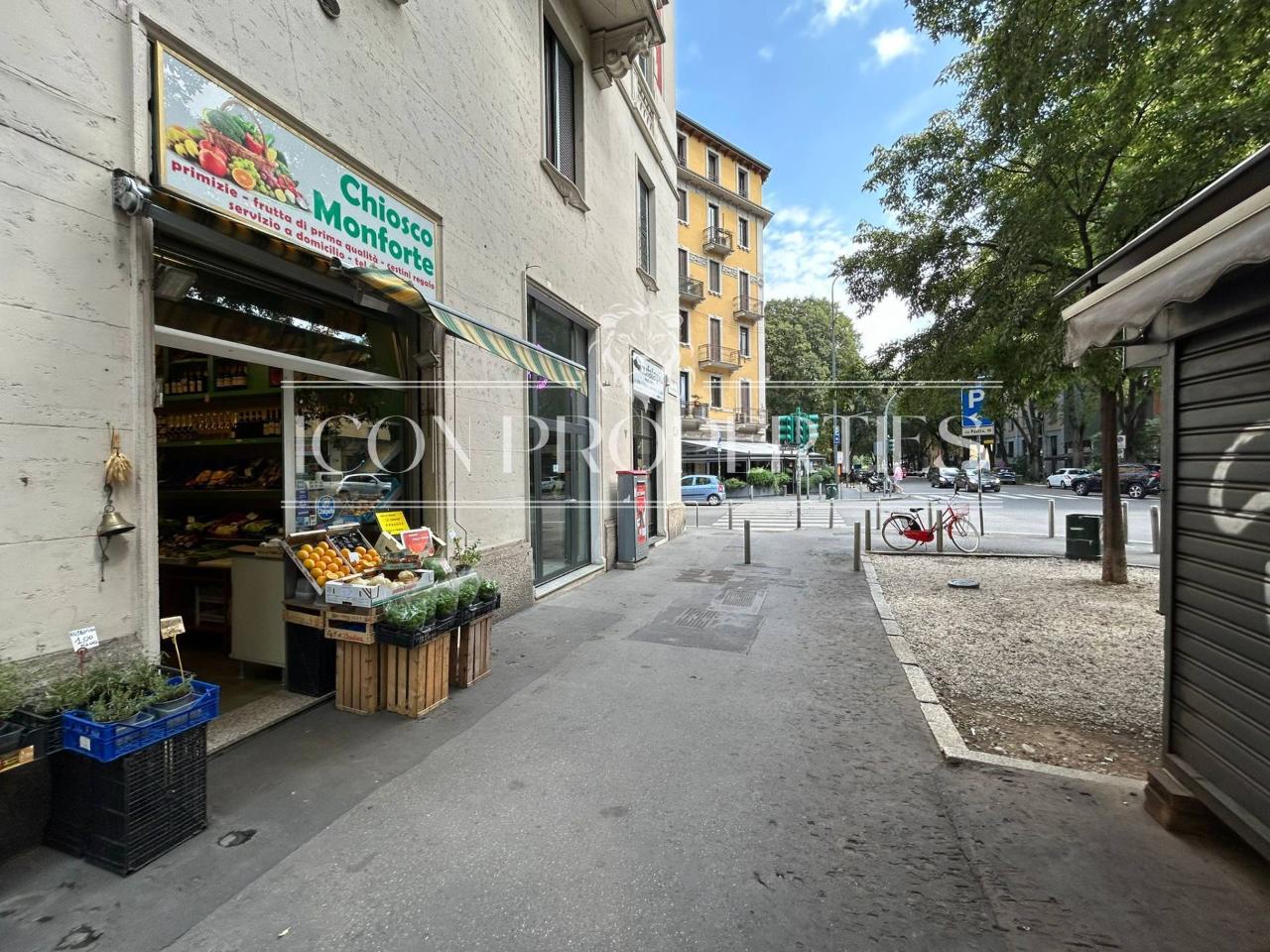Negozio in Via Cadore 22, Milano, {3} - Foto 1