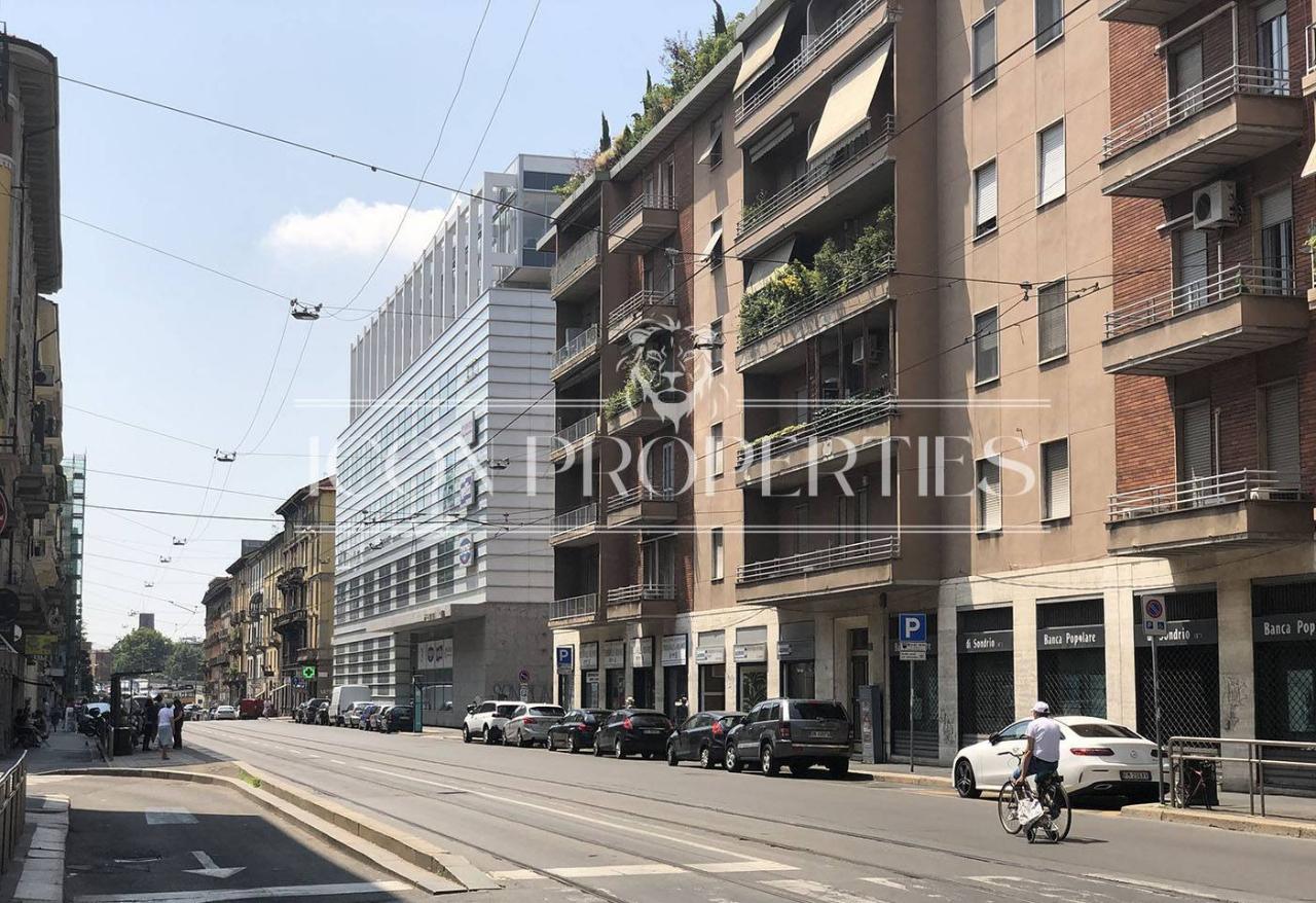 Negozio in Via Carlo Farini, Milano, {3} - Foto 1