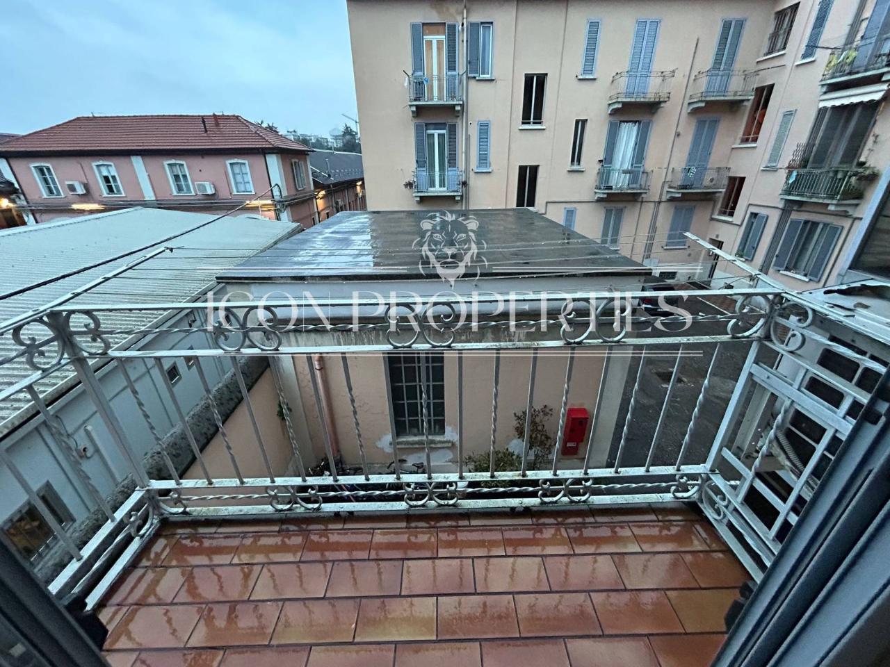 Ufficio in Via Rimembranze 2, Saronno, {3} - Foto 2