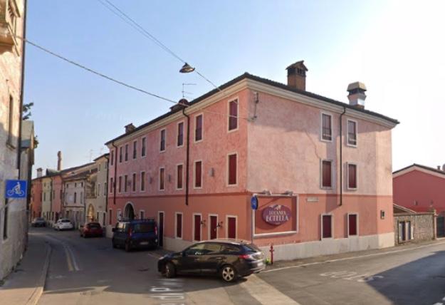 Albergo in Via San Bernardino N. 69, Montecchio Maggiore - Foto 1