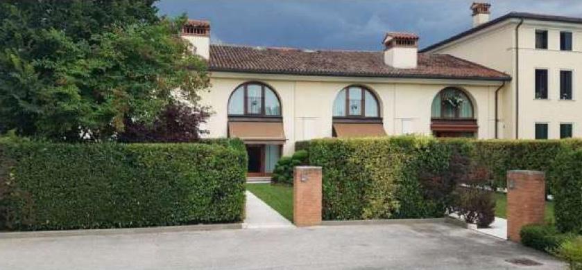 Villa a schiera in vendita a Vicenza