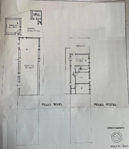 Three-family villa in a di Scorrimento 85, Montignoso - Photo 1