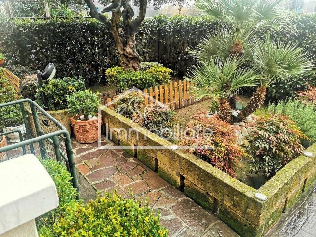 4-room flat in Via Raffaello Sanzio, Empoli - Photo 1