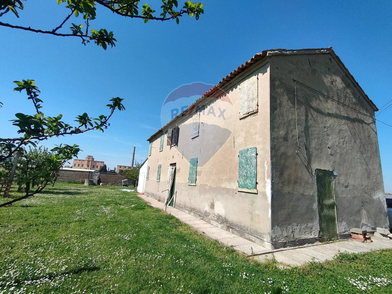 Casa indipendente in vendita a Tresignana