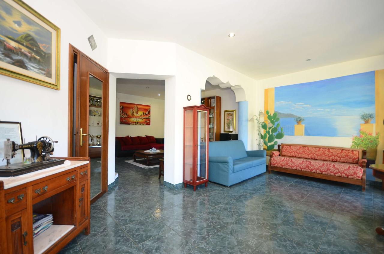 Villa bifamiliare in vendita a Alghero