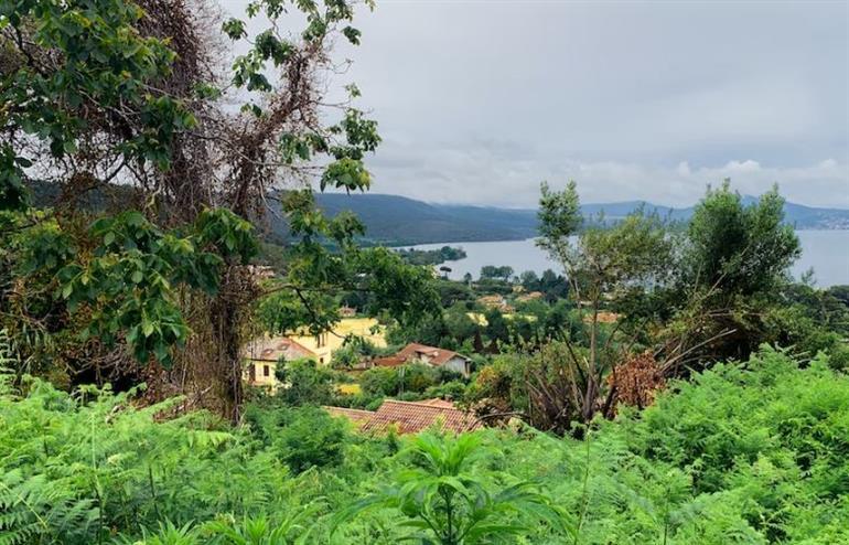 Villa in vendita a Bracciano