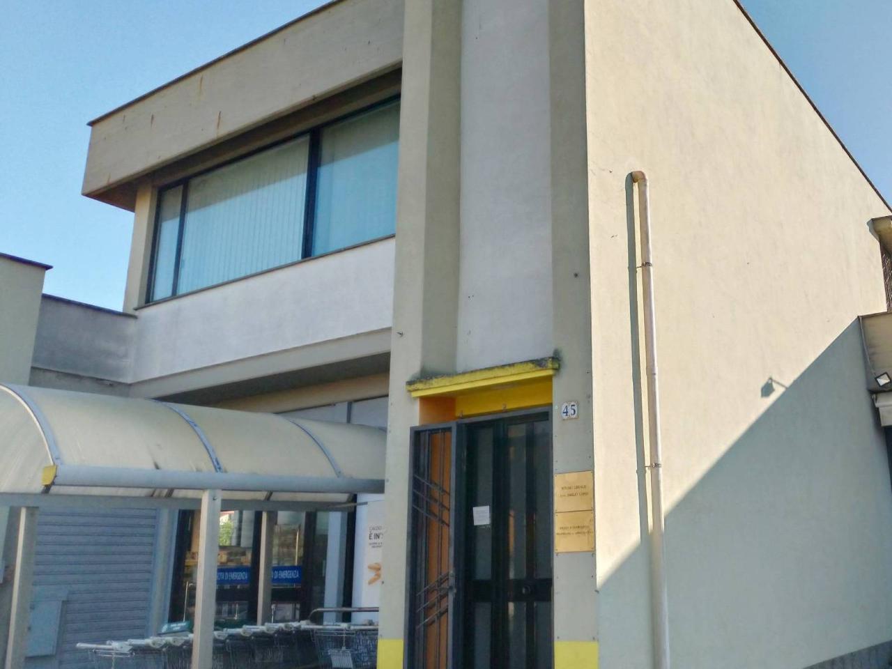 Ufficio condiviso in Via Novara 45, Tuscania, {3} - Foto 1