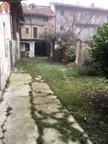 Detached house in Via  Mazzini 8, Gambolò - Photo 1