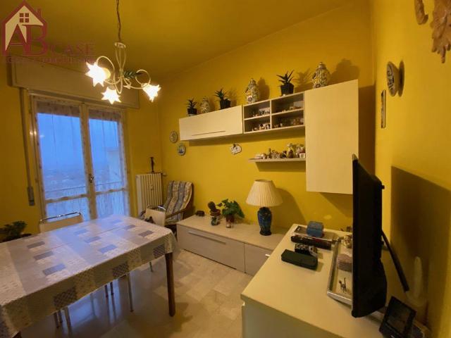 Vierzimmerwohnung in Viale Parini, Mortara - Foto 1